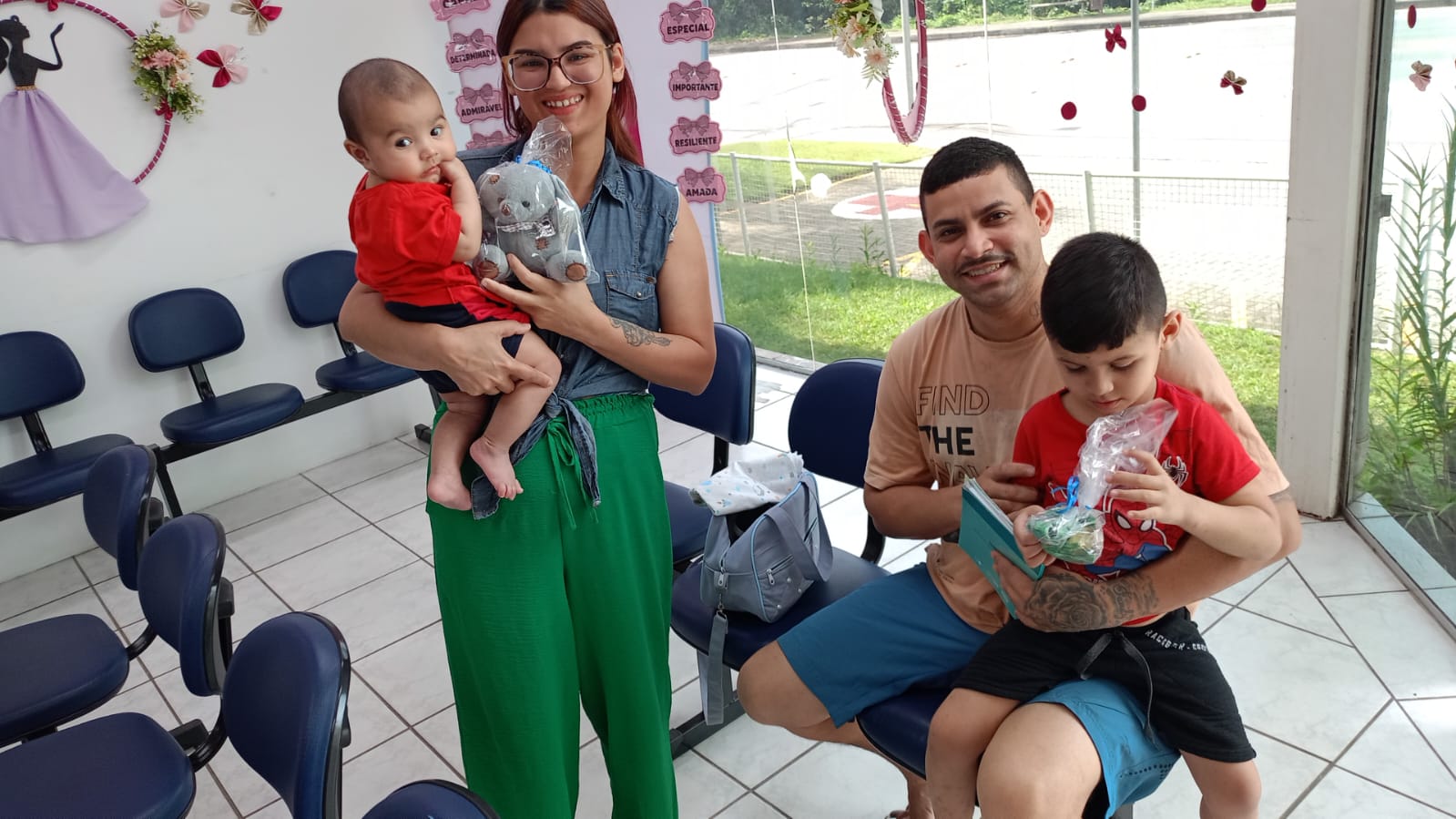 Dia das Crianças tem entrega de presentes no AGF Centro