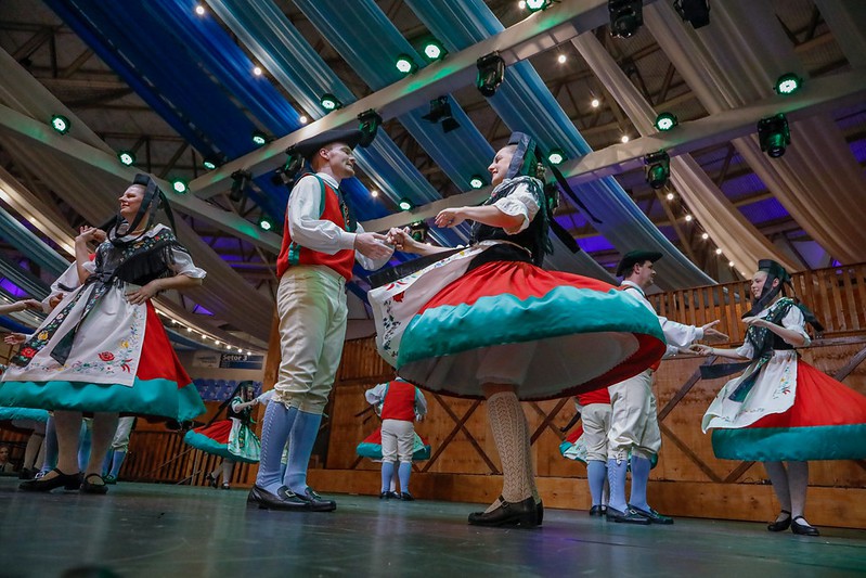 Inscrições abertas para o Festival de Danças Germânicas da Oktoberfest Blumenau