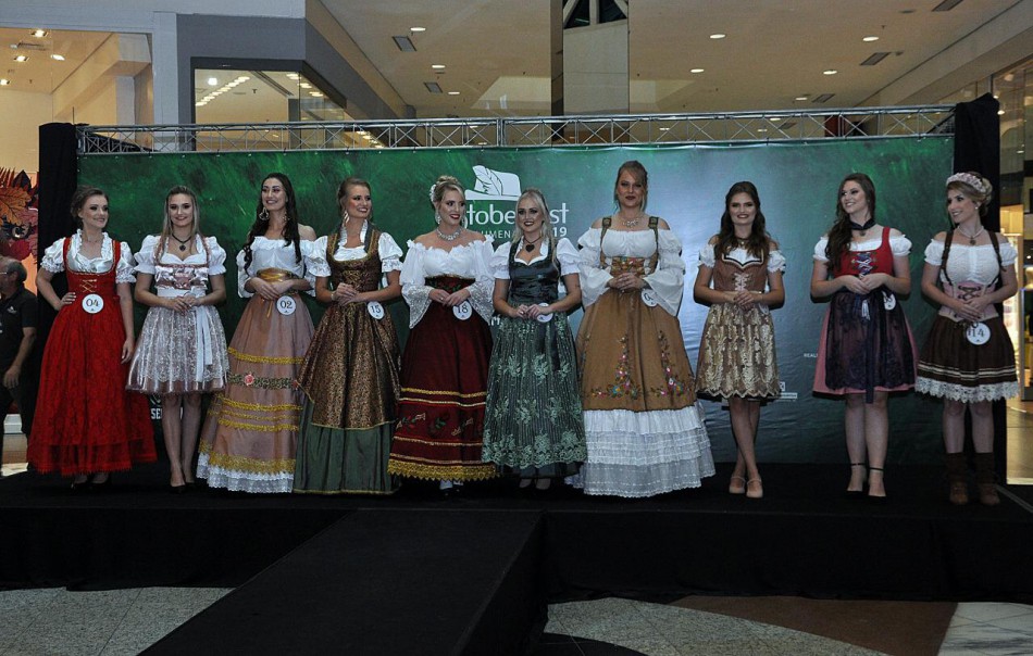 Conheça as finalistas do Concurso Realeza da 37ª Oktoberfest Blumenau
