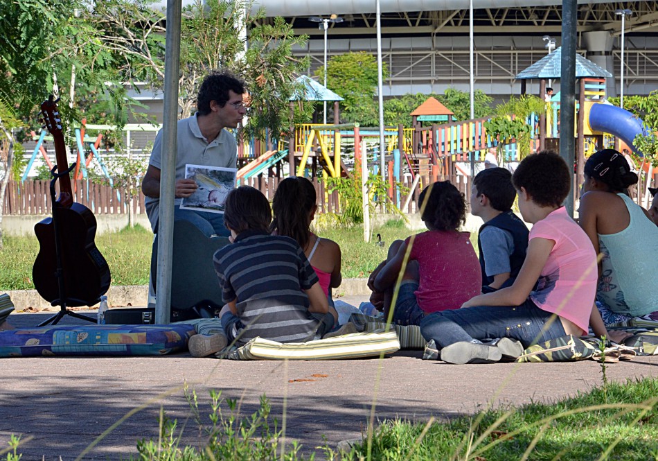 Público prestigia programação especial de um ano de Parque da Leitura