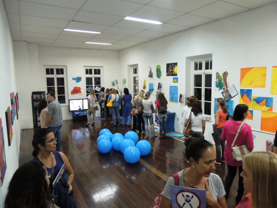 Cultura participa com sucesso do Dia de Conscientização do Autismo