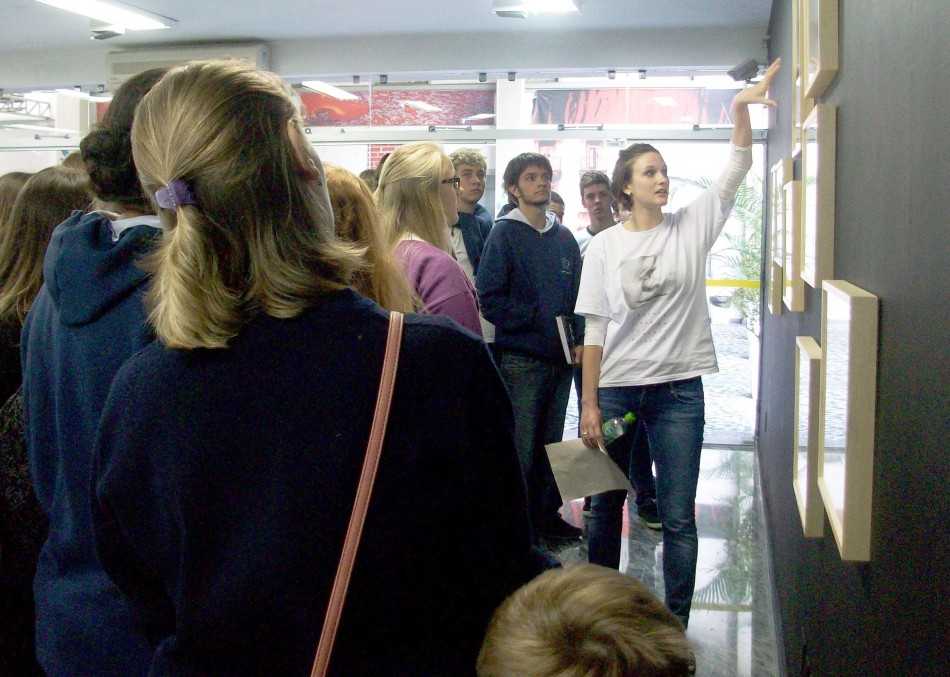 Artista premiado visita Museu de Arte de Blumenau