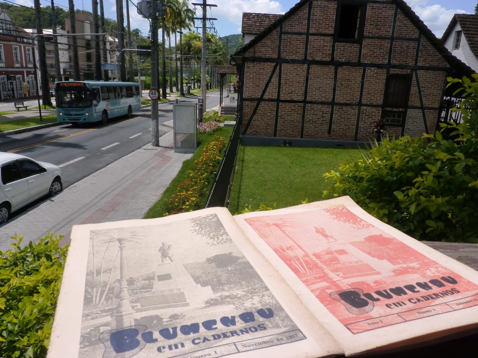 Universitários visitam a Fundação Cultural