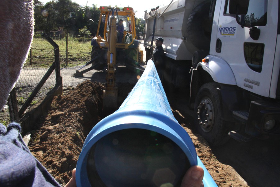 Samae amplia rede de distribuição de água no bairro Itoupava Central