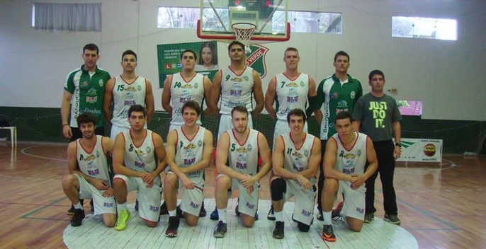 Equipes de Blumenau largam com vitória no Estadual de Basquete