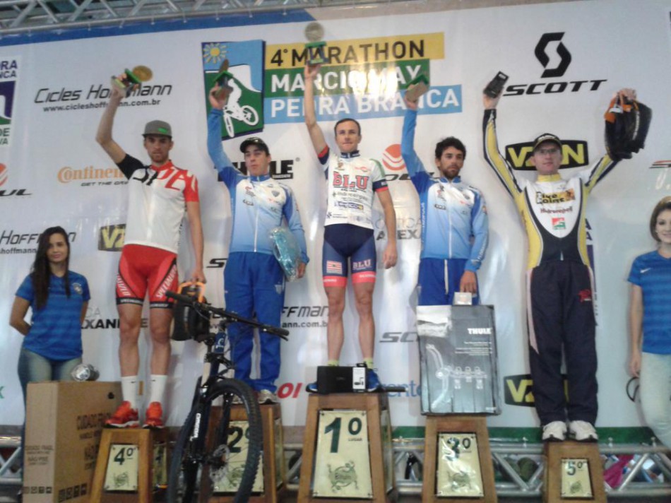 Ciclista de Blumenau é campeão do Marathon Marcio May Pedra Branca