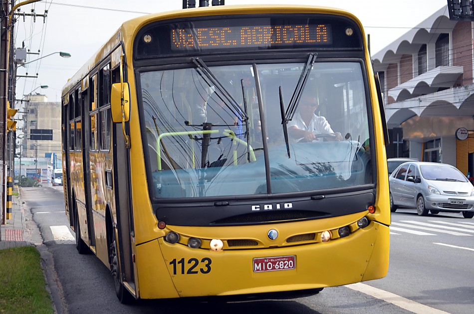 Linha Troncal 12 com uma nova tabela de horários a partir de segunda-feira