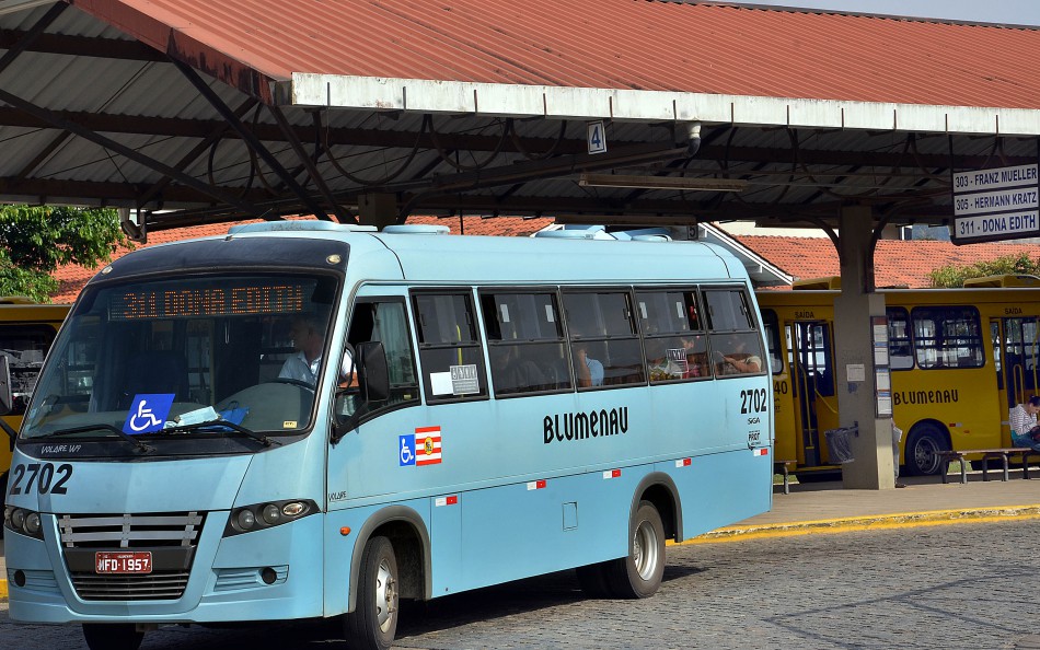 Comunidade Dona Edith é beneficiada com mais um horário de ônibus 