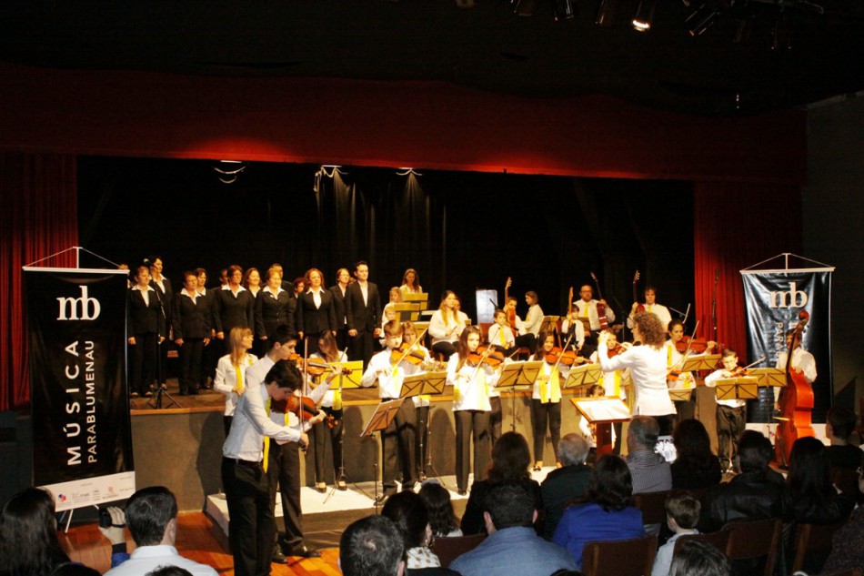 Espaço Kan promove Workshop e Concerto