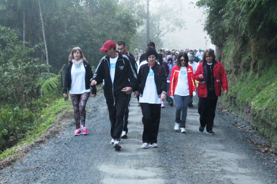 1ª Caminhada das Nascentes conta com mais de 200 participantes