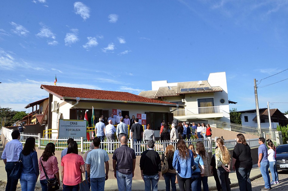 Comunidade da Fortaleza recebe novas instalações do CRAS
