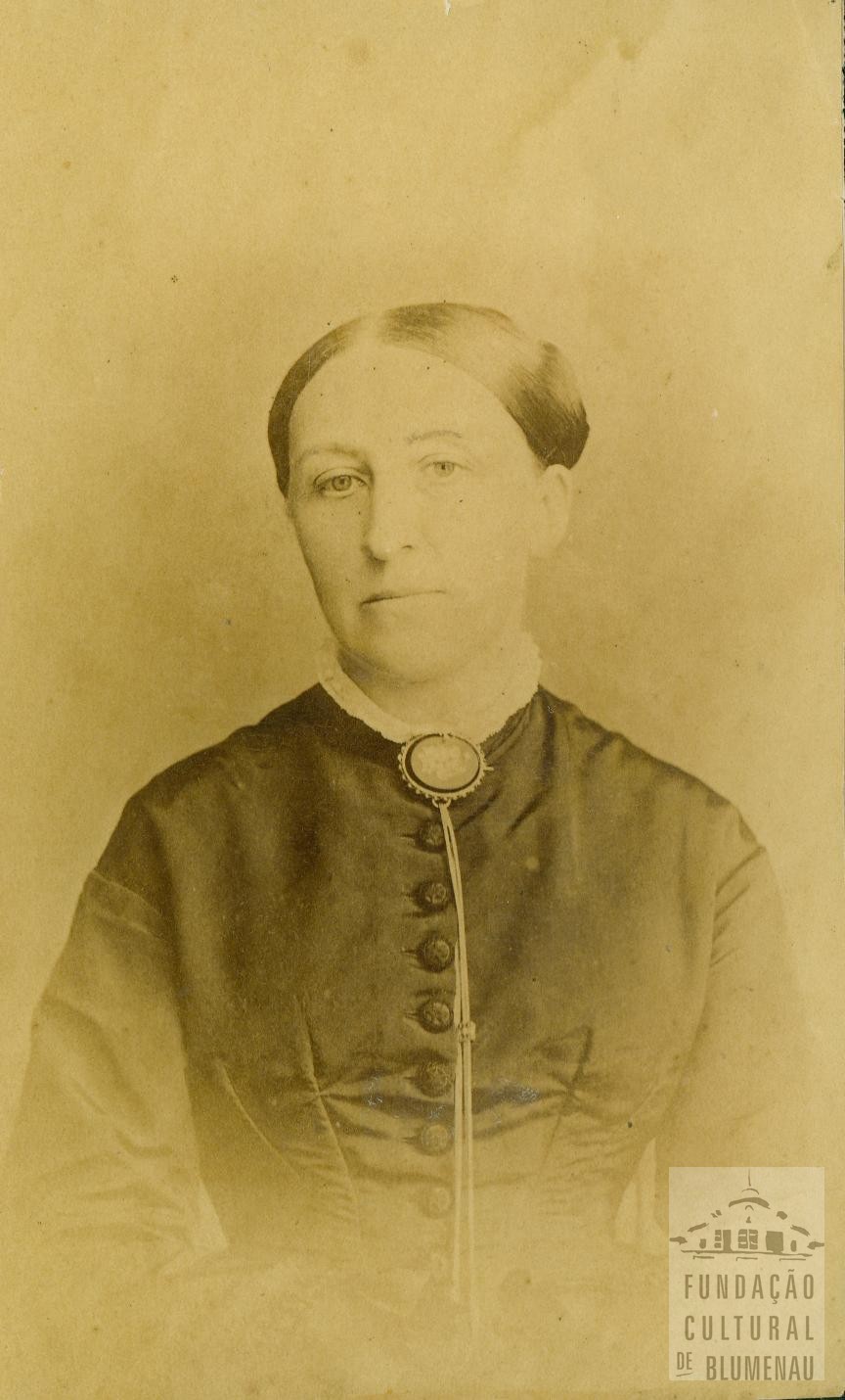 Memória Digital: Bertha Blumenau