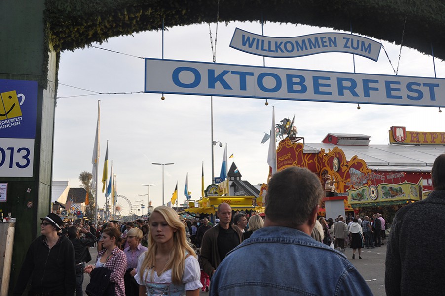 Blumenau faz visita técnica à Oktoberfest de Munique
