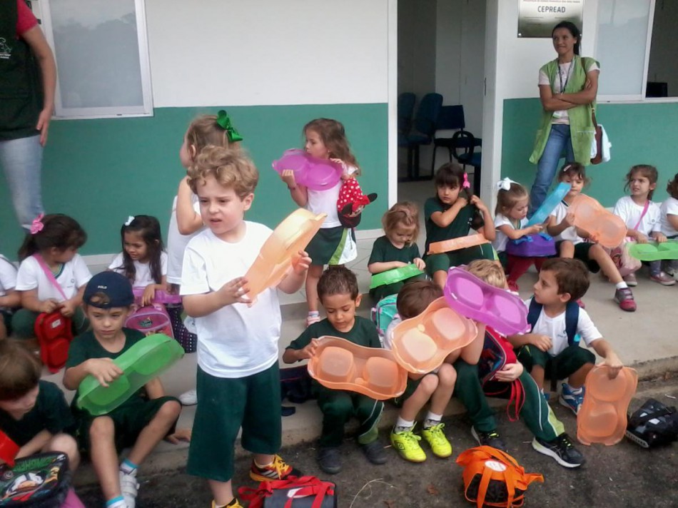 Alunos recebem palestra no Centro de Recuperação de Animais