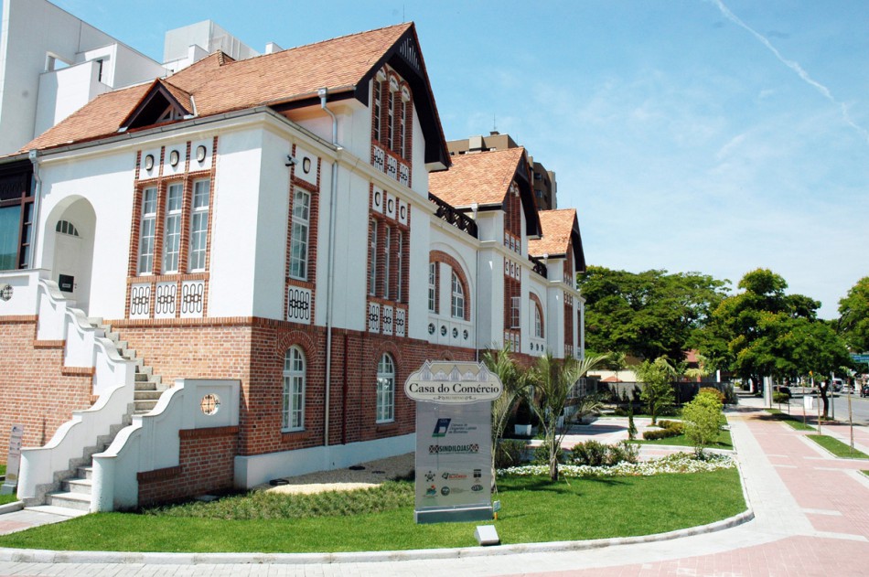 Pintura homenageia fundador de Blumenau