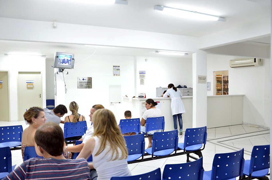 Saúde beneficia 1.784 usuários no horário ampliado dos AGs