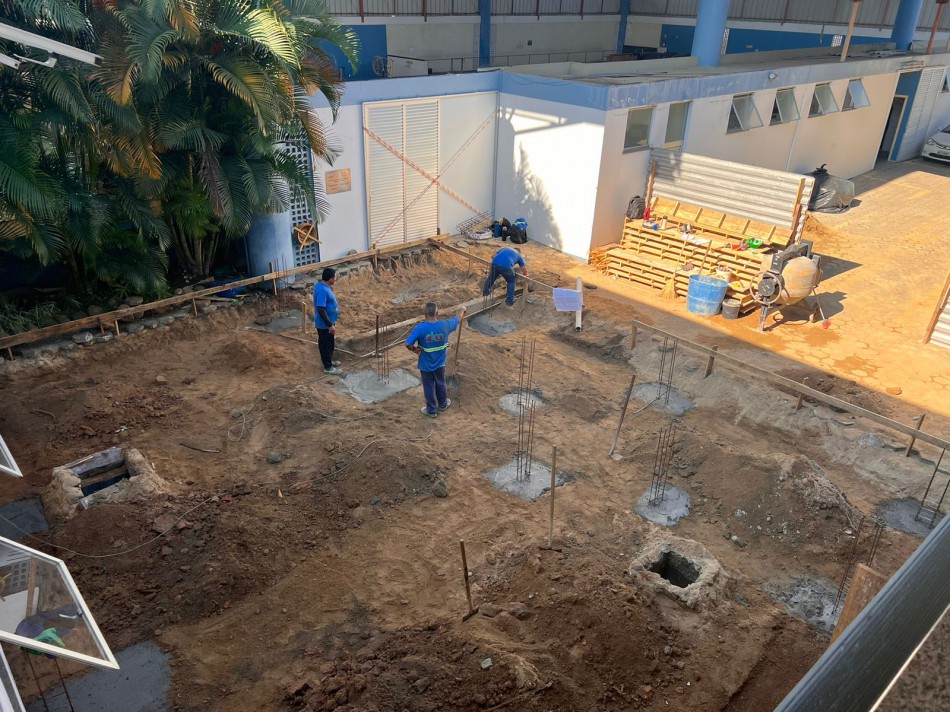 Construção de vestiários segue em andamento na Pró-família