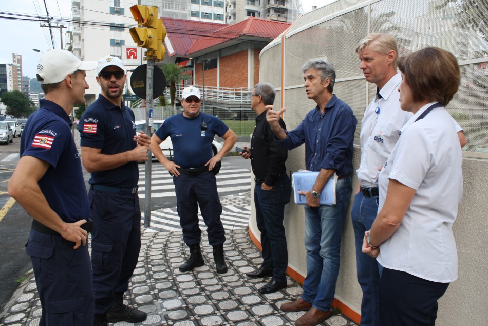 Seterb e escolas do Centro buscam medidas para amenizar congestionamentos