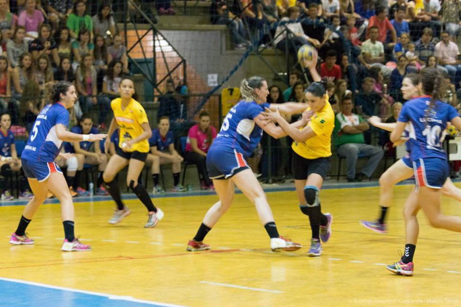 Handebol de Blumenau inicia a disputa dos Jasc 