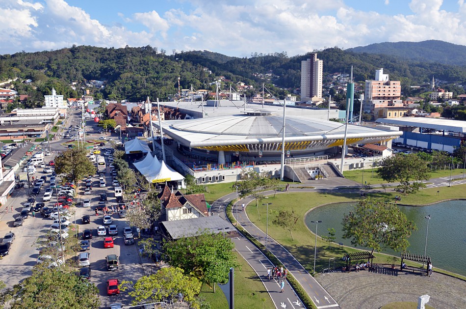 Caminhada altera trânsito próximo ao Parque Ramiro Ruediger neste domingo