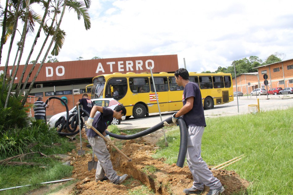 Terminal Aterro recebe reforço na iluminação pública