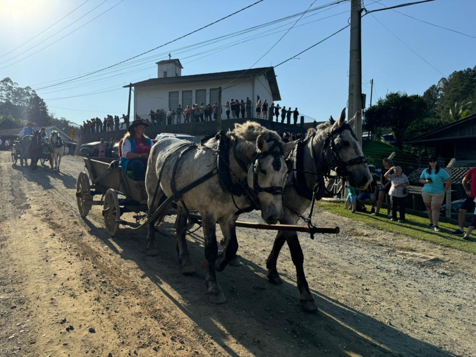 Tradicionais Festas do Colono começam na Vila Itoupava