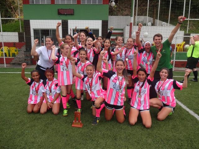 Definidos os representantes de Blumenau no Moleque Bom de Bola 2015