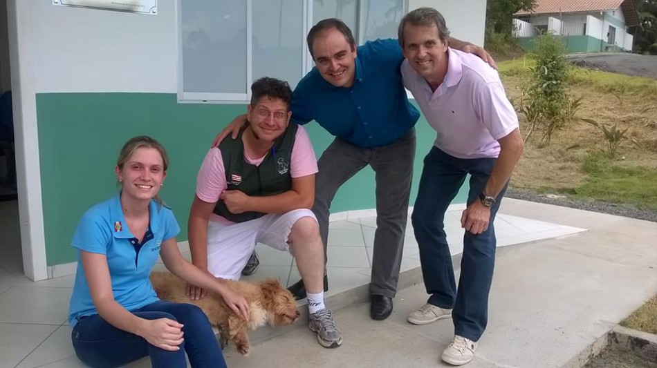Adotado o primeiro cão acolhido pelo Centro de Recuperação de Animais