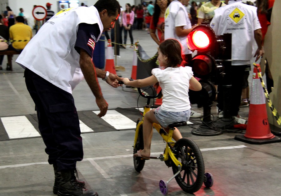 Seterb participa da Festa do Trabalhador