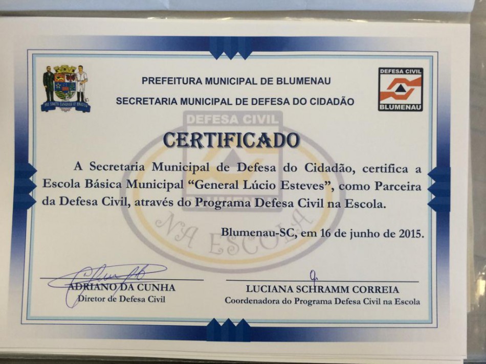 Alunos recebem certificados de Parceiros da Defesa Civil