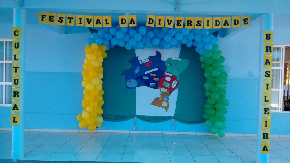 CEI Robert Rudolph Barth promove Festival da Diversidade Cultural 