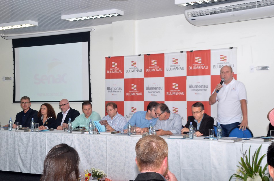 Lançamento do Plano Municipal de Turismo reúne especialistas 