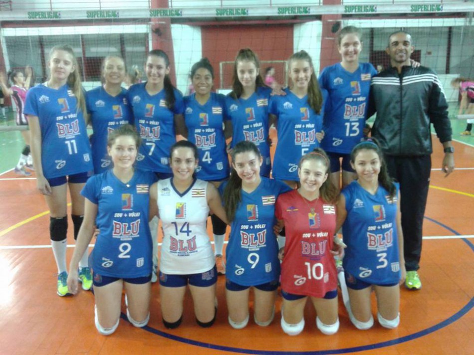 Blumenau conquista a terceira etapa do estadual de voleibol infantil 
