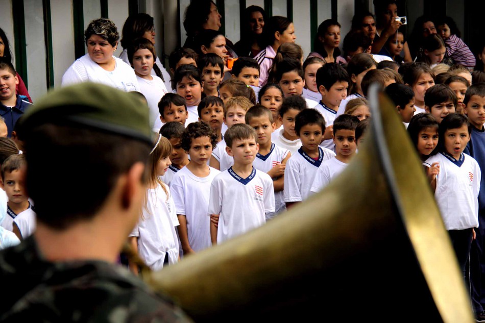 Escola Conselheiro Mafra recebe projeto Pátria na Cidade