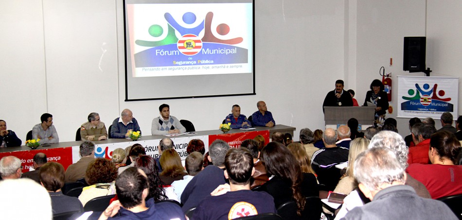 Fórum Municipal de Segurança Pública reúne 128 participantes