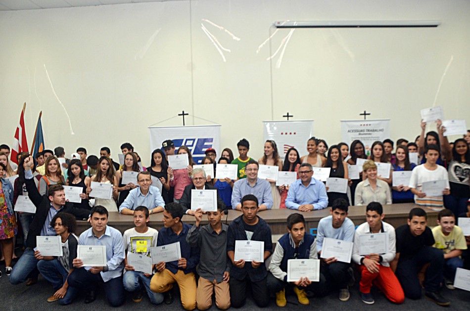 Programa de Iniciação ao Trabalho oferece oportunidade aos jovens