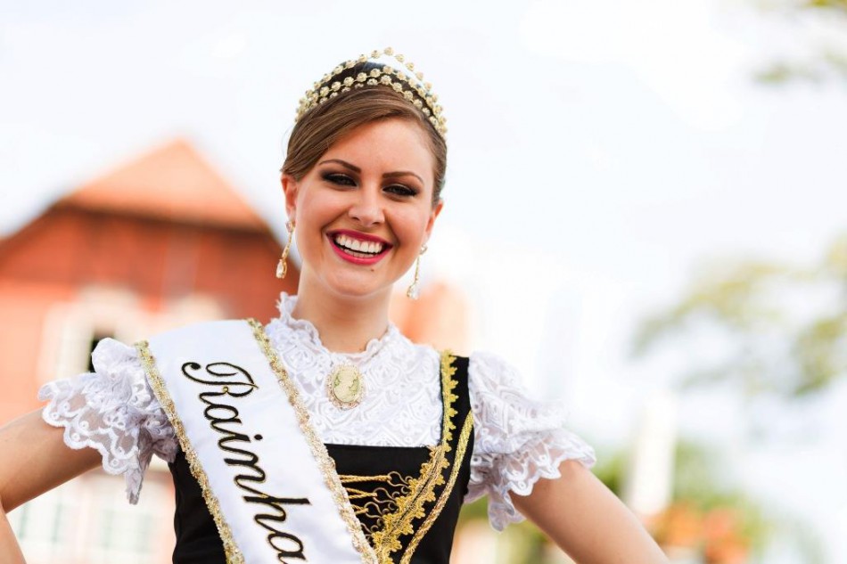 Rainha participará da abertura da Oktoberfest de Munique