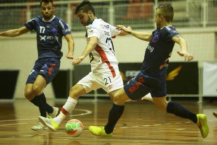 Blumenau enfrenta Joinville pelo Campeonato Estadual de Futsal
