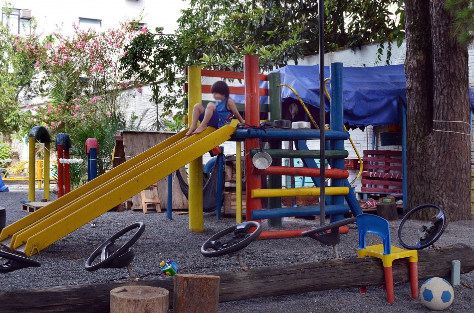 Famílias são convocadas para matricular crianças com idade entre 4 e 5 anos