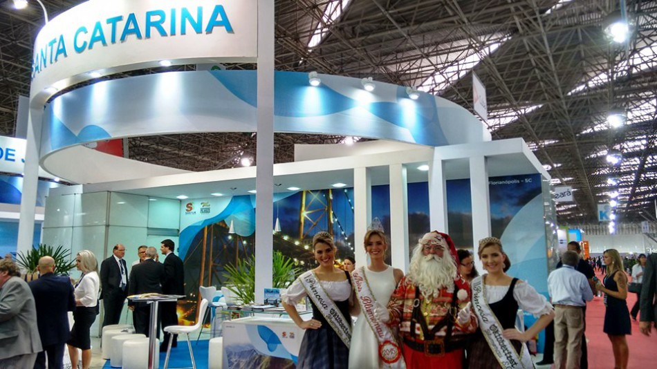 Blumenau participa de uma das maiores feiras de turismo do Brasil