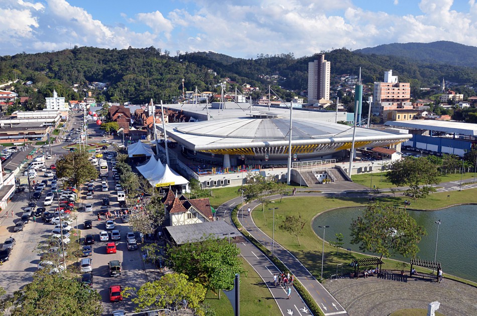 Caminhada altera trânsito próximo ao Parque Ramiro Ruediger neste domingo