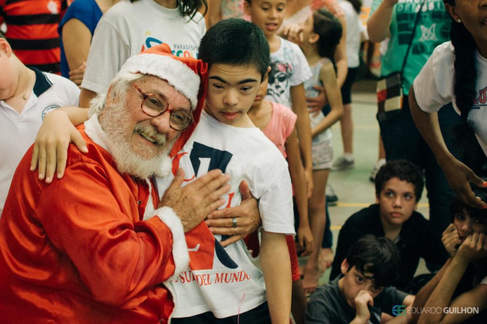 Natal Encantado leva magia aos alunos do Paradesporto Escolar