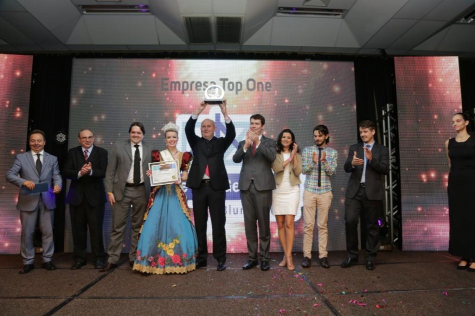 Oktoberfest conquista o Top One da ADVB de Santa Catarina