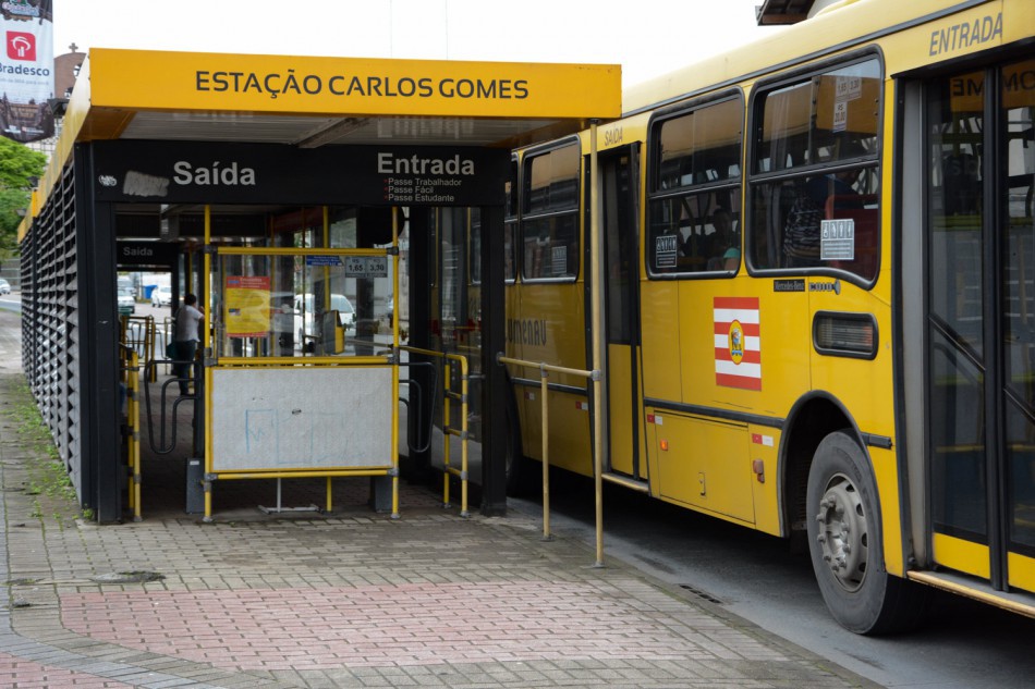 Transporte coletivo volta a circular nesta quinta-feira em Blumenau