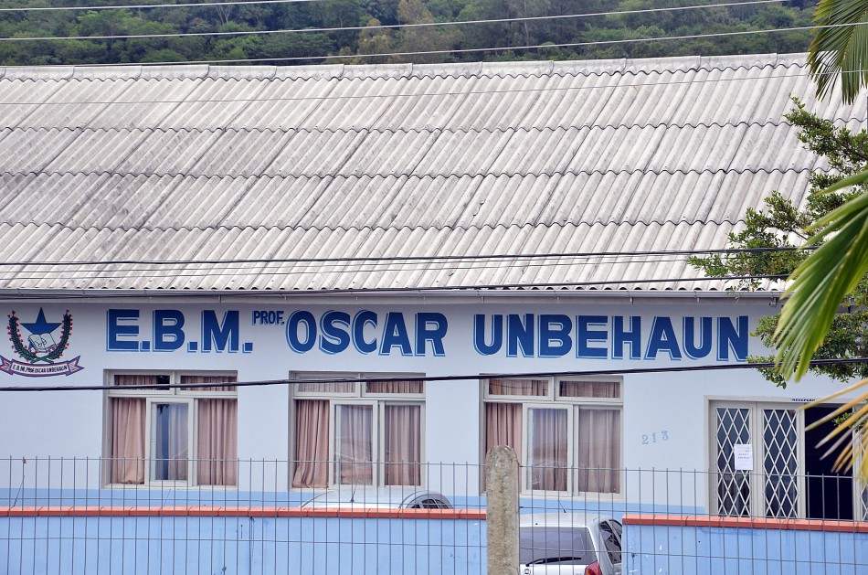 Programa Escola Aberta retorna neste sábado em 18 unidades