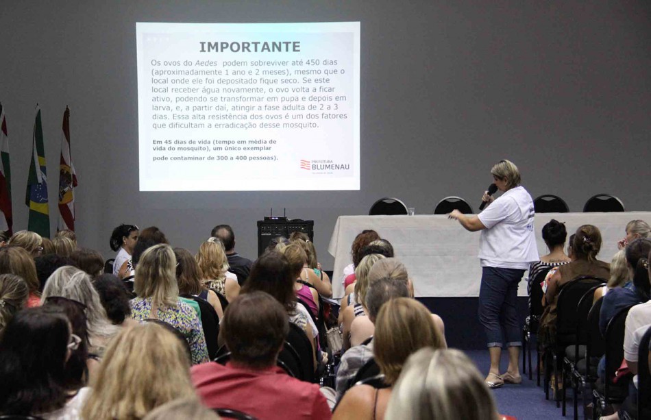 Capacitação para o Programa Saúde na Escola aborda o combate ao aedes