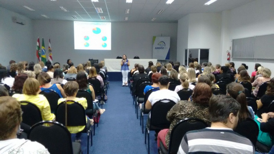 Escolas e CEIs recebem devolutiva da Avaliação Institucional Participativa
