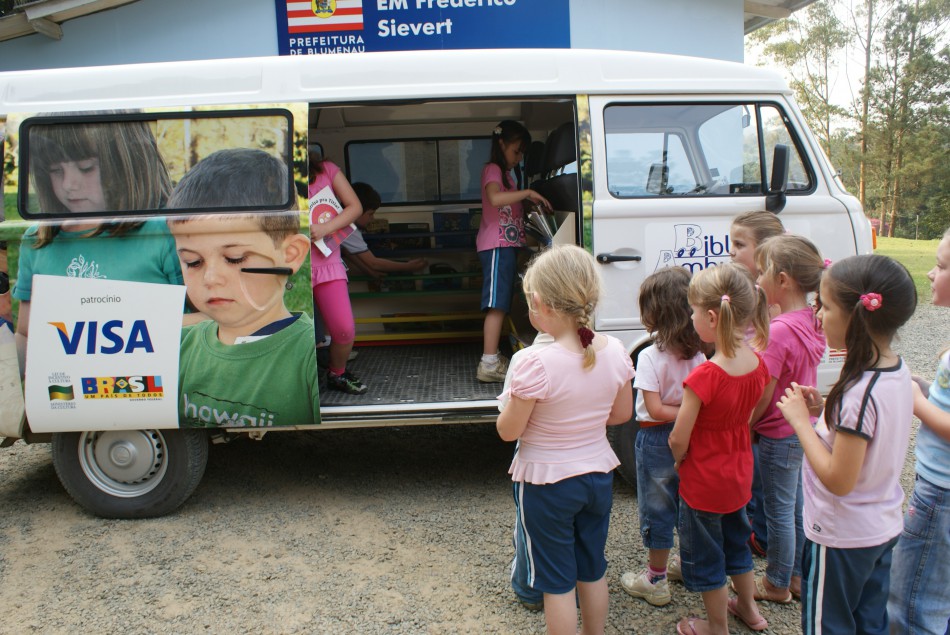 Biblioteca Ambulante relembra povos indígenas