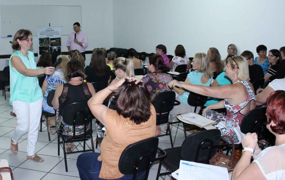 Diretores da rede municipal recebem orientações sobre a H1N1