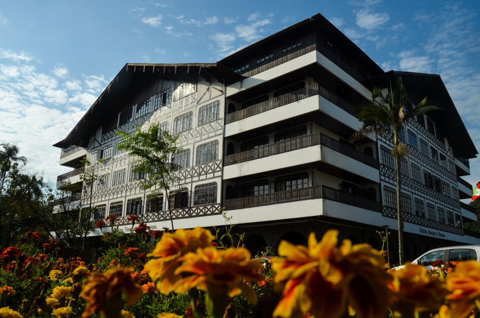 Contribuintes de Blumenau podem baixar carnê do IPTU via internet